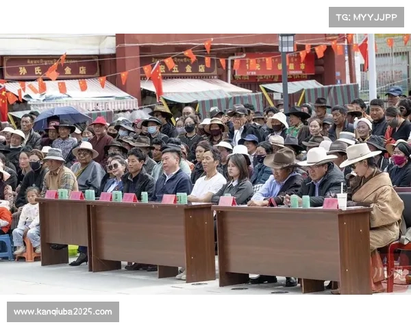 尖扎锅庄展演策划方案揭秘 百人团队携手现代舞美技术打造震撼视听盛宴 尖扎锅庄展演策划方案揭秘 百人团队携手现代舞美技术打造震撼视听盛宴