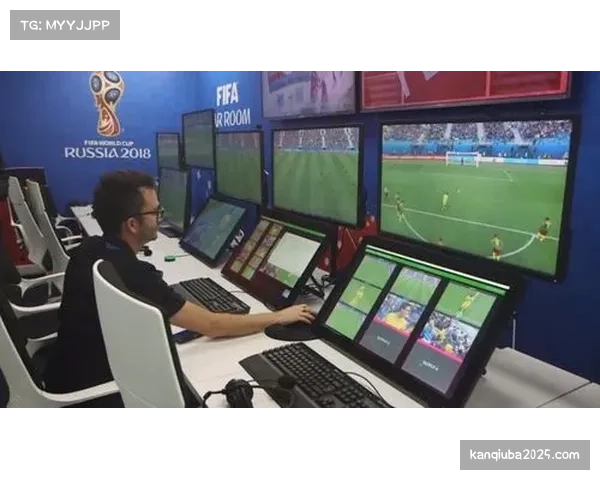 裁判培训引入外籍专家出题，理论与VAR考核标准提升